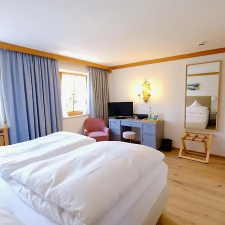 Ziegleder Hotel 4*