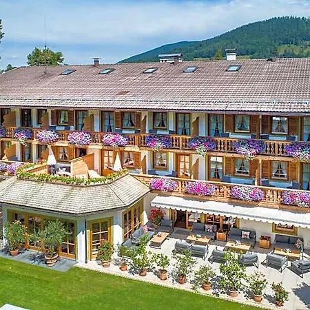 Otel Ziegleder 4*